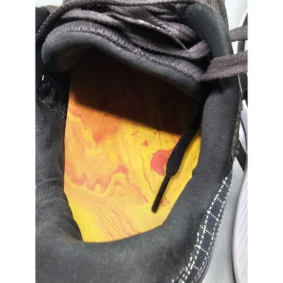 Saucony Endorphin Shift 2 Running Shoes Womens Size 9 Black White Sneakers - Picture 11 of 14